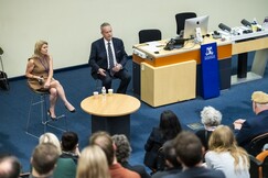 Political Conf Keynote Garvie 1 6280 (Large)